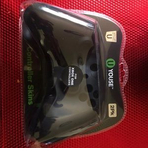 u youse™ 2pk black controller skin